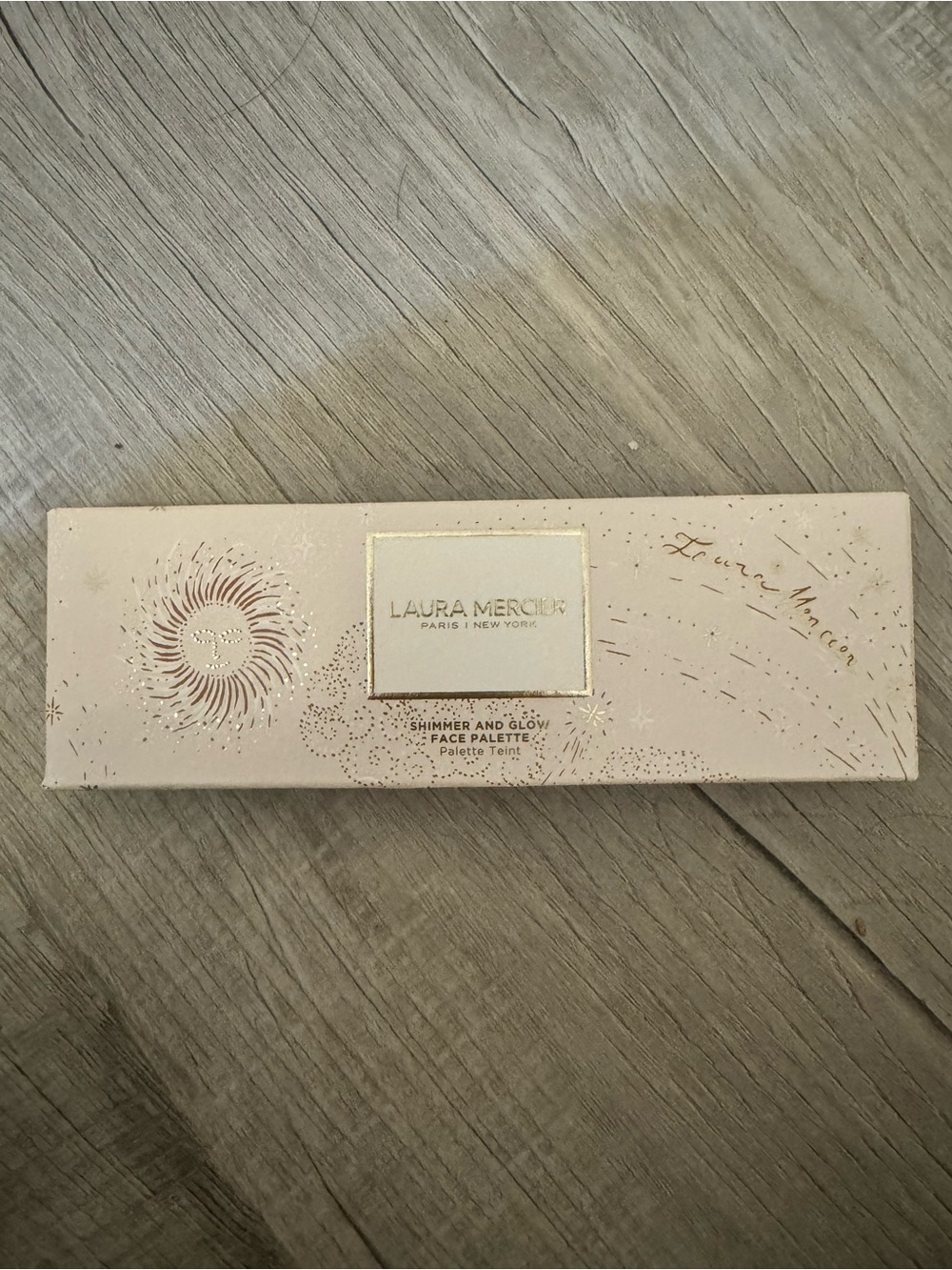 Brand new laura mercier Champagne Pink & Gold Shimmer Face Palette limited edi